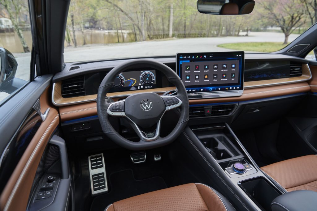2026 Volkswagen Tiguan SUV Interior Dash