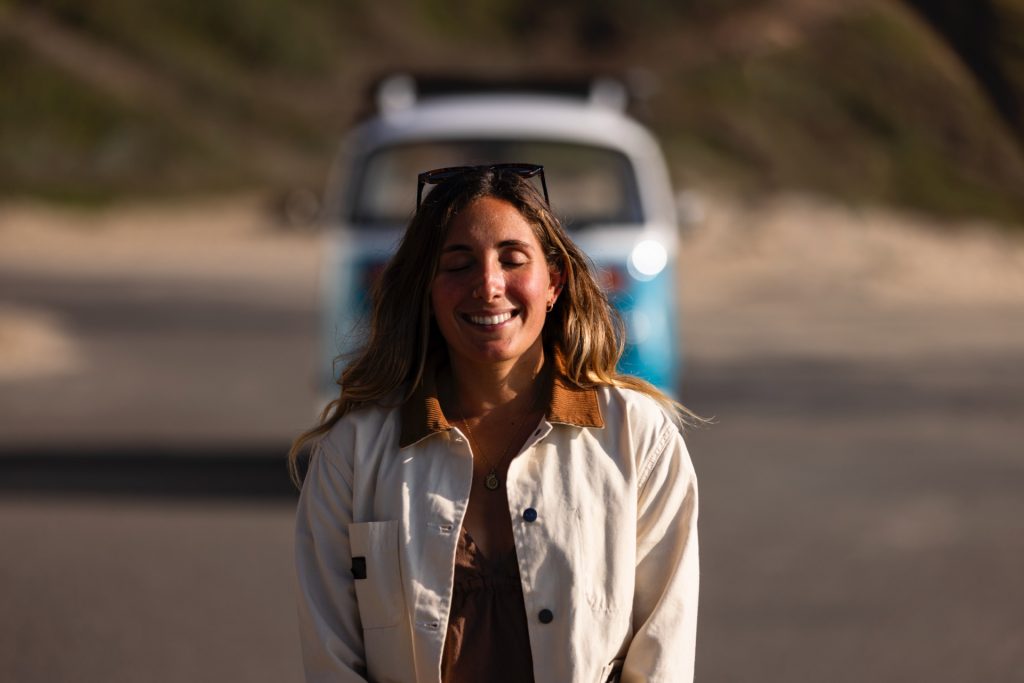 1977 Volkswagen Bus Known as Azul - Owner