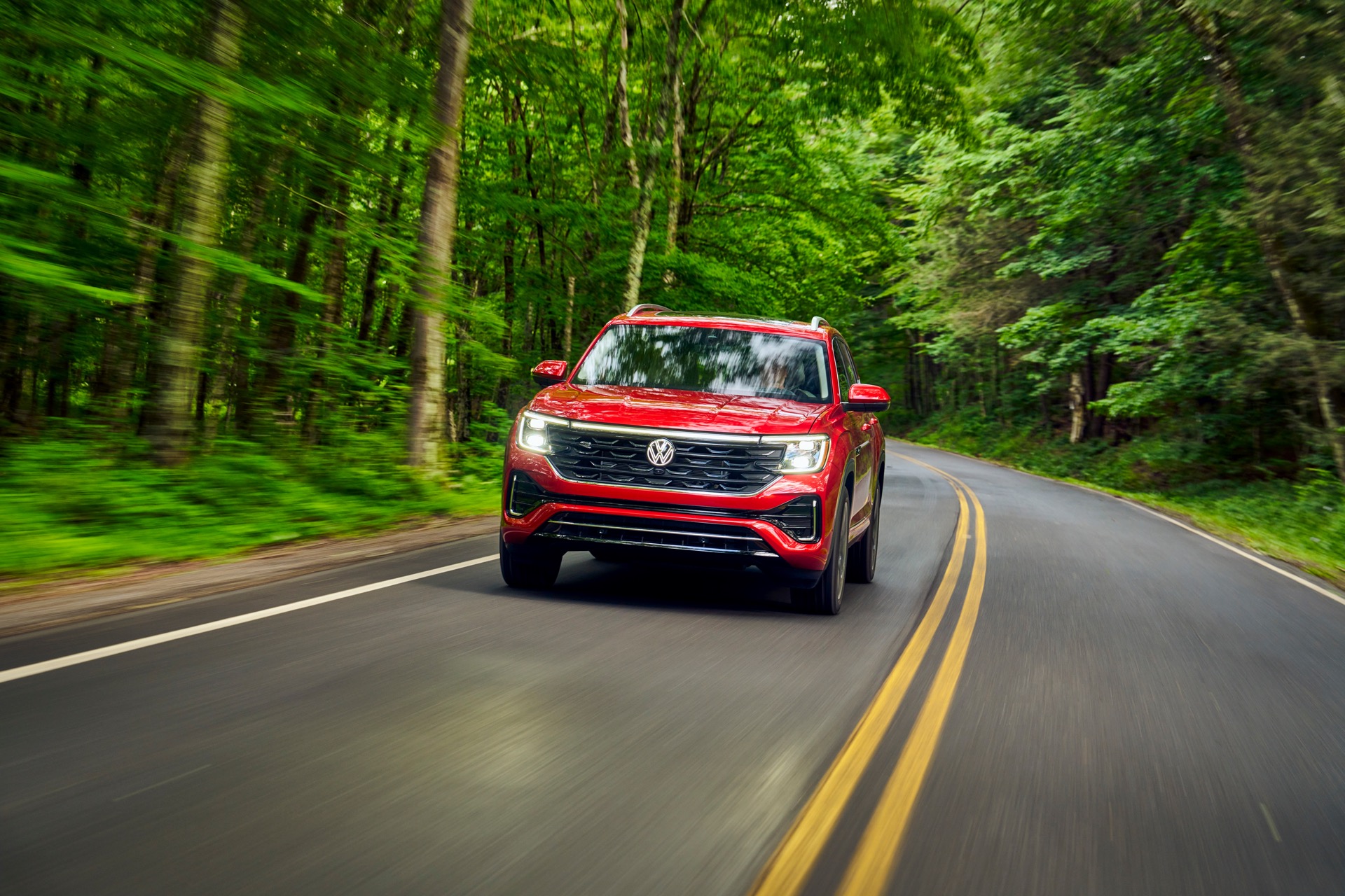 Front View of the New Volkswagen Atlas