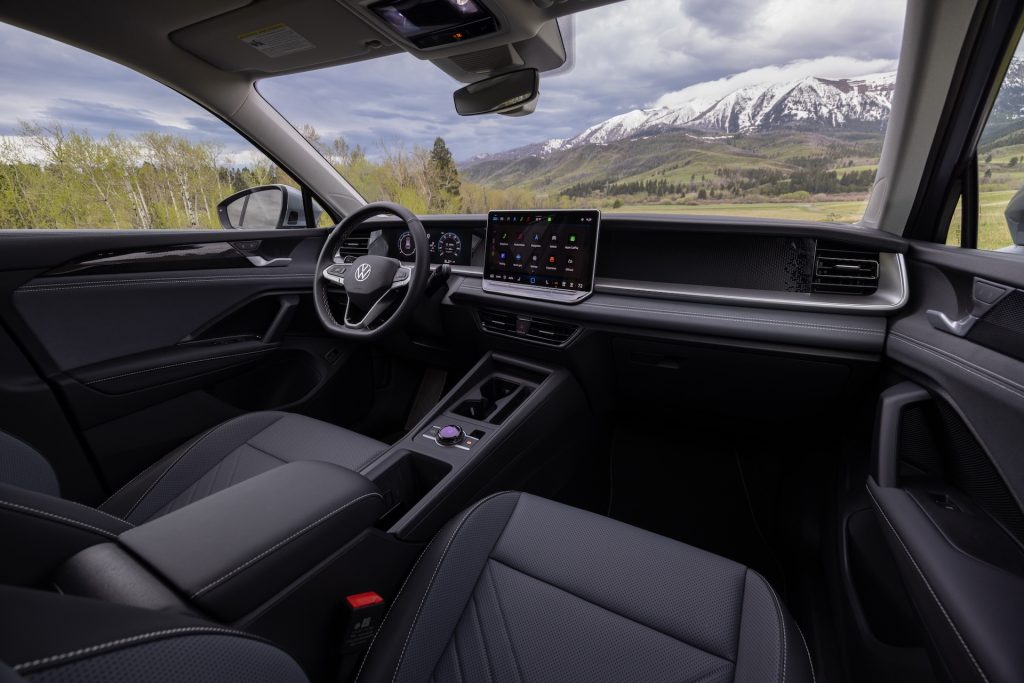 2025 Volkswagen Tiguan Interior Dash