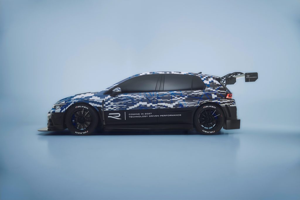 The Tough And Competitive Volkswagen Golf R's Side Profile