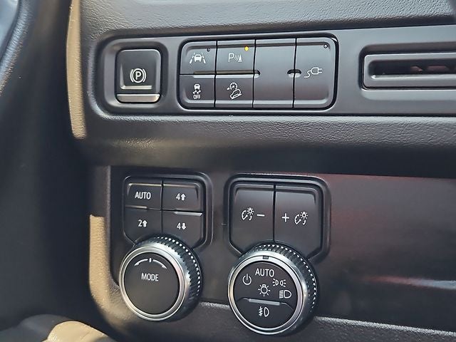 2021 GMC Yukon AT4