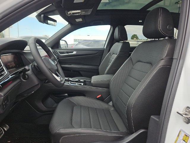 2026 Volkswagen Atlas Cross Sport 2.0T SEL R-Line Black