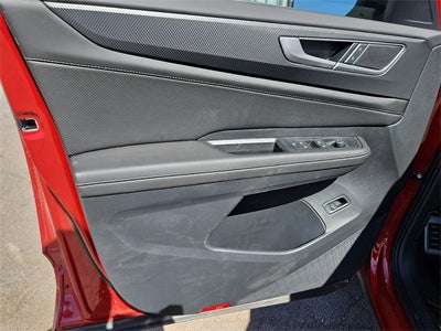 2025 Volkswagen Atlas Cross Sport 2.0T SEL R-Line Black