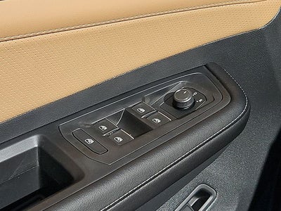 2026 Volkswagen Atlas Cross Sport 2.0T SEL