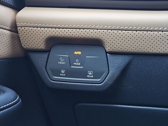 2026 Volkswagen Atlas Cross Sport 2.0T SEL