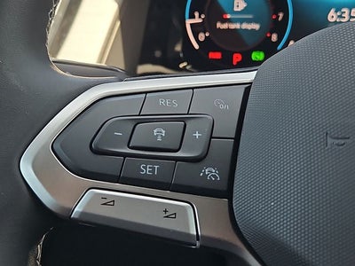 2026 Volkswagen Atlas Cross Sport 2.0T SE