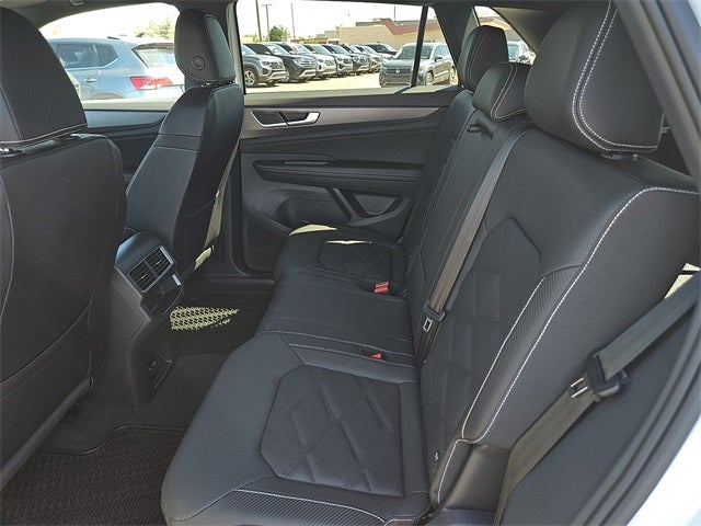 2026 Volkswagen Atlas Cross Sport 2.0T SE