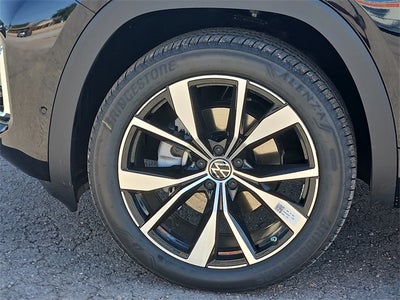 2025 Volkswagen Atlas 2.0T SEL Premium R-Line