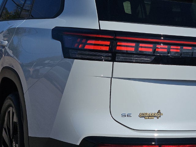 2027 Volkswagen Atlas SE w/Technology