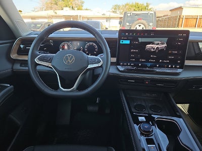 2027 Volkswagen Atlas SE w/Technology