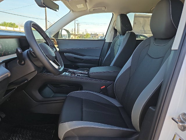 2027 Volkswagen Atlas SE w/Technology