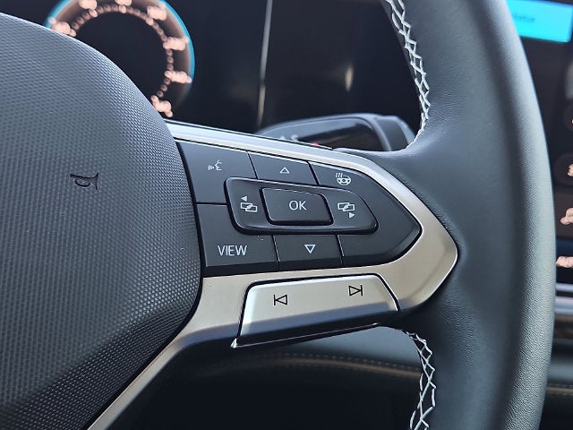 2027 Volkswagen Atlas SE w/Technology