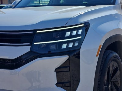 2027 Volkswagen Atlas SE w/Technology