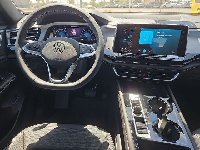 2026 Volkswagen Atlas Cross Sport 2.0T SE W/TECHNOLOGY