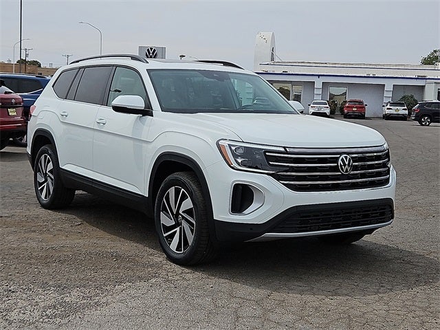 2025 Volkswagen Atlas 2.0T SE w/ Technology