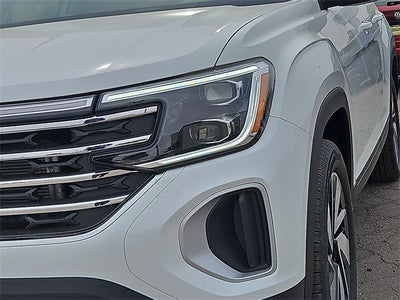 2025 Volkswagen Atlas 2.0T SE w/ Technology