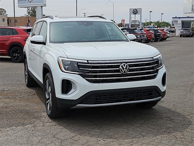 2025 Volkswagen Atlas 2.0T SE w/ Technology
