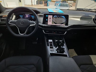 2024 Volkswagen Atlas Cross Sport 2.0T SE w/Technology