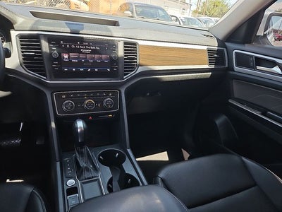 2021 Volkswagen Atlas 3.6L V6 SE w/Technology