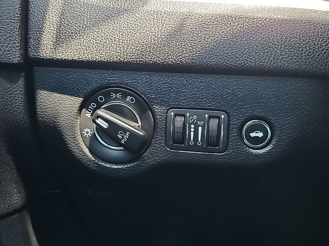 2017 Chrysler 300 S