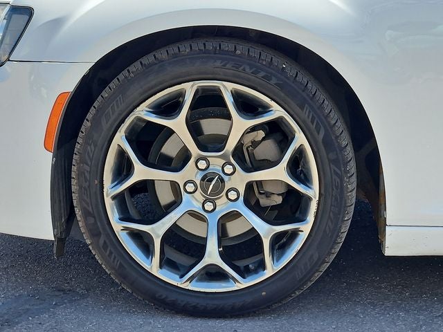 2017 Chrysler 300 S