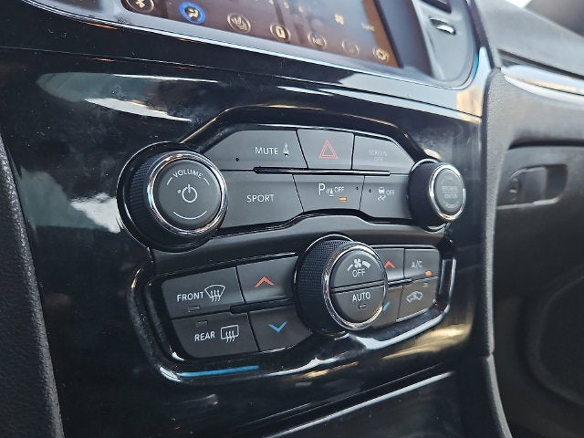 2023 Chrysler 300 S