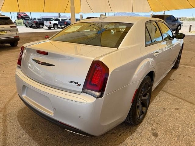 2023 Chrysler 300 S