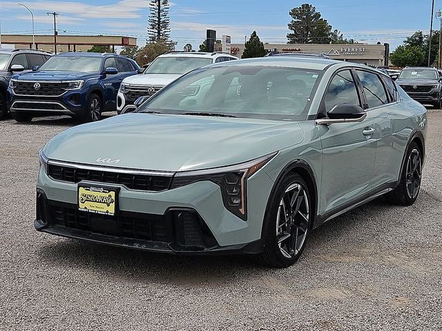 2025 Kia K4 GT-Line