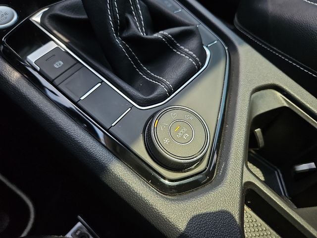2023 Volkswagen Taos 1.5T SEL