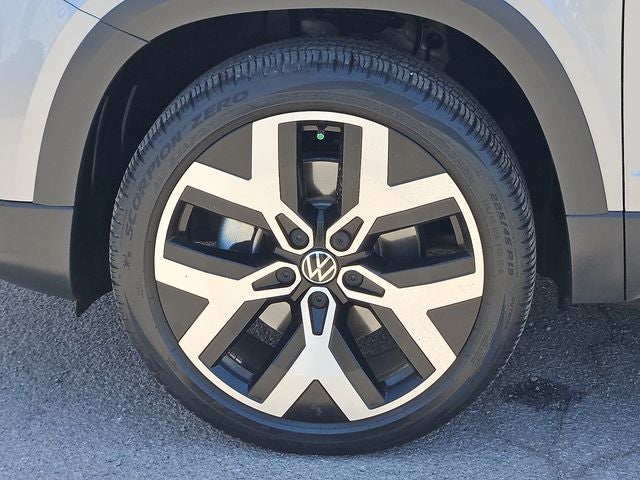 2023 Volkswagen Taos 1.5T SEL