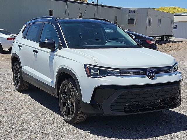 2026 Volkswagen Taos 1.5T SE Black