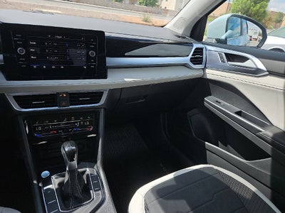 2027 Volkswagen Taos 1.5T SE