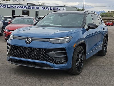 2026 Volkswagen Tiguan 2.0T SE R-Line Black
