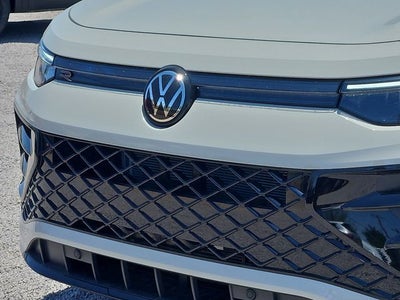 2026 Volkswagen Tiguan 2.0T SE R-Line Black