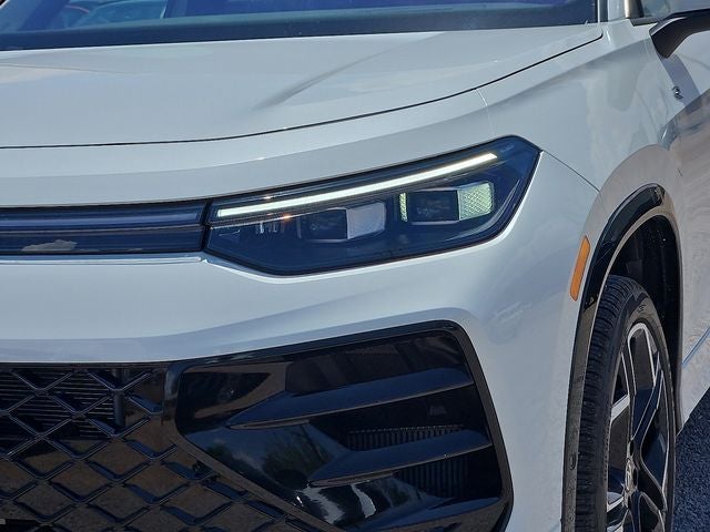 2026 Volkswagen Tiguan 2.0T SEL R-Line Turbo
