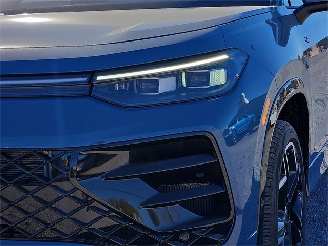 2026 Volkswagen Tiguan 2.0T SEL R-Line