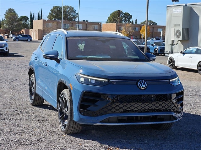 2026 Volkswagen Tiguan 2.0T SEL R-Line