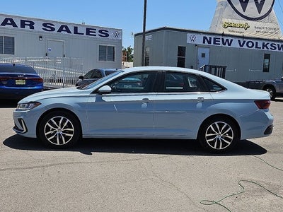 2025 Volkswagen Jetta 1.5T SE