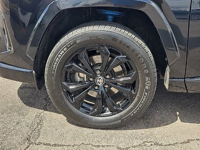 2022 Toyota RAV4 Hybrid SE