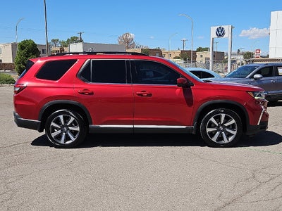 2025 Honda Pilot Touring