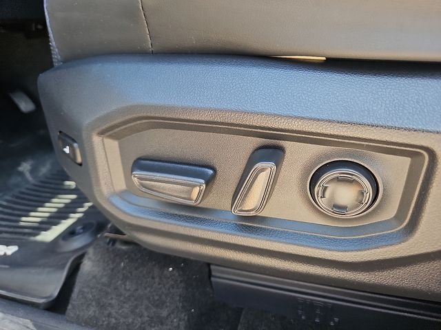 2024 Toyota Tundra Hybrid Platinum