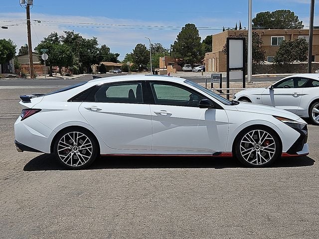 2022 Hyundai Elantra N Base