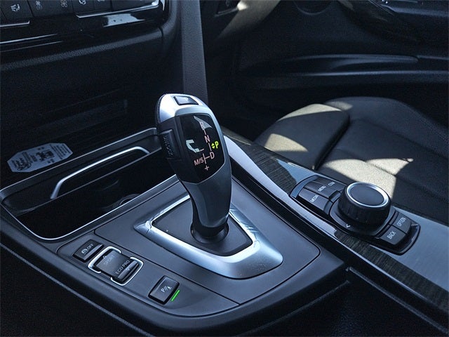 2018 BMW 3 Series 320i