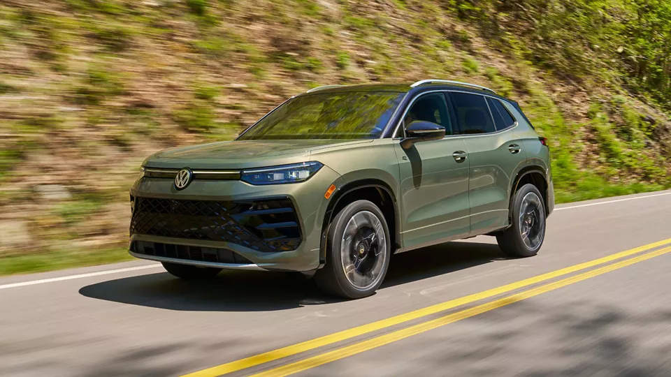 2026 Volkswagen Tiguan Near Me at Sisbarro VW