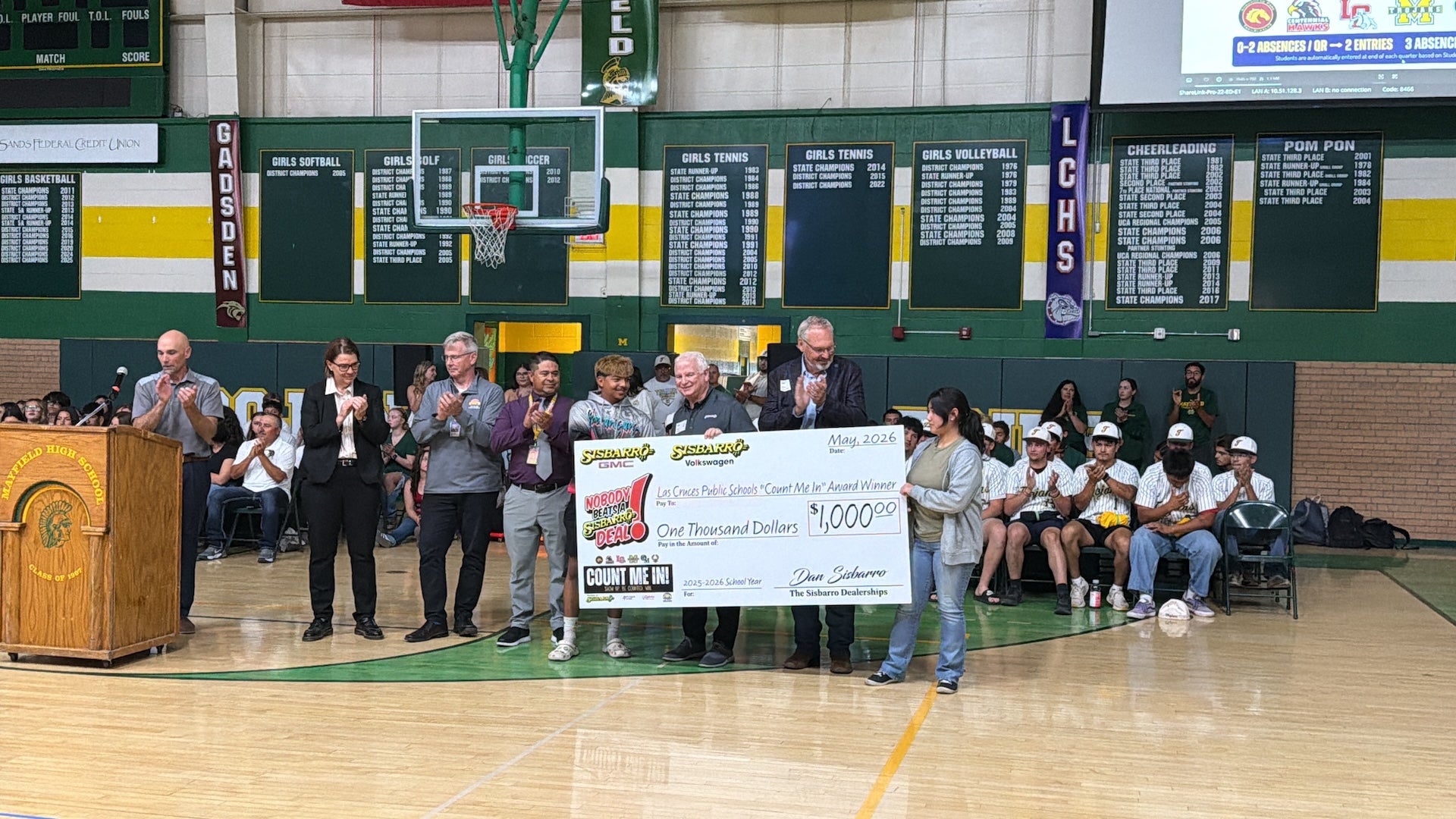 Sisbarro Helps Kids Stay in School